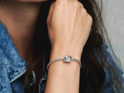 2022 Graduation Charm