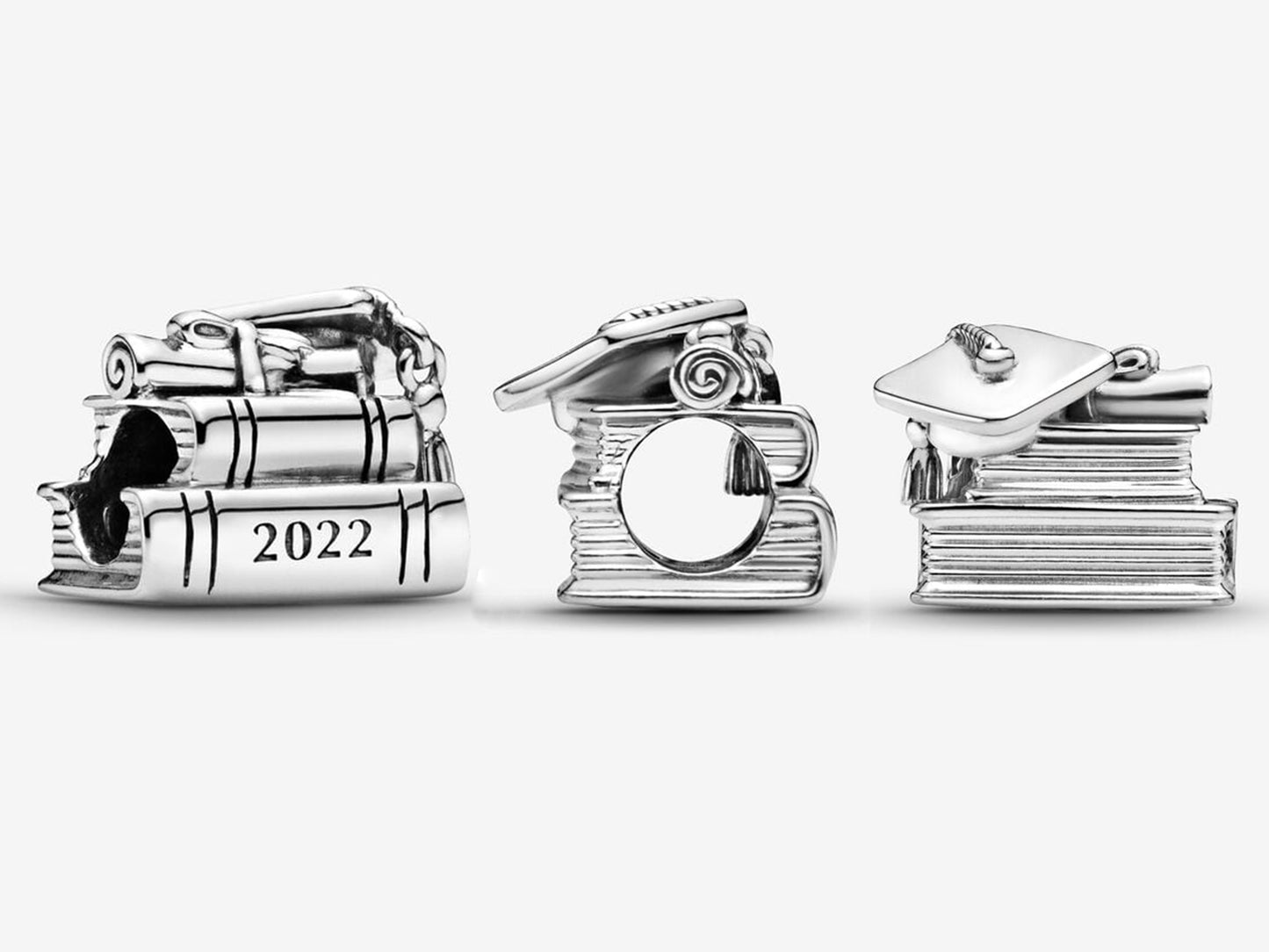 2022 Graduation Charm