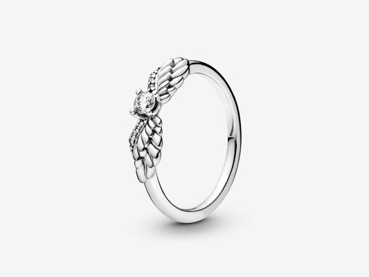 Sparkling Angel Wings Ring