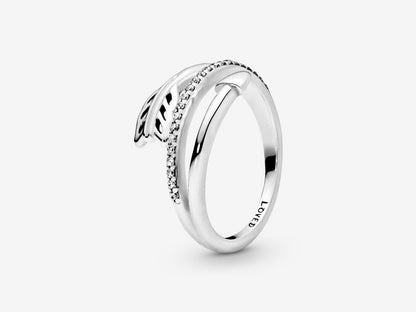 Arrow Embrace Ring