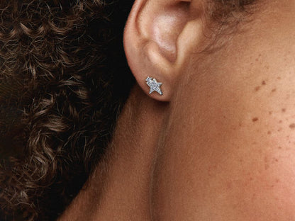 Sparkling Asymmetric Stars Stud Earrings