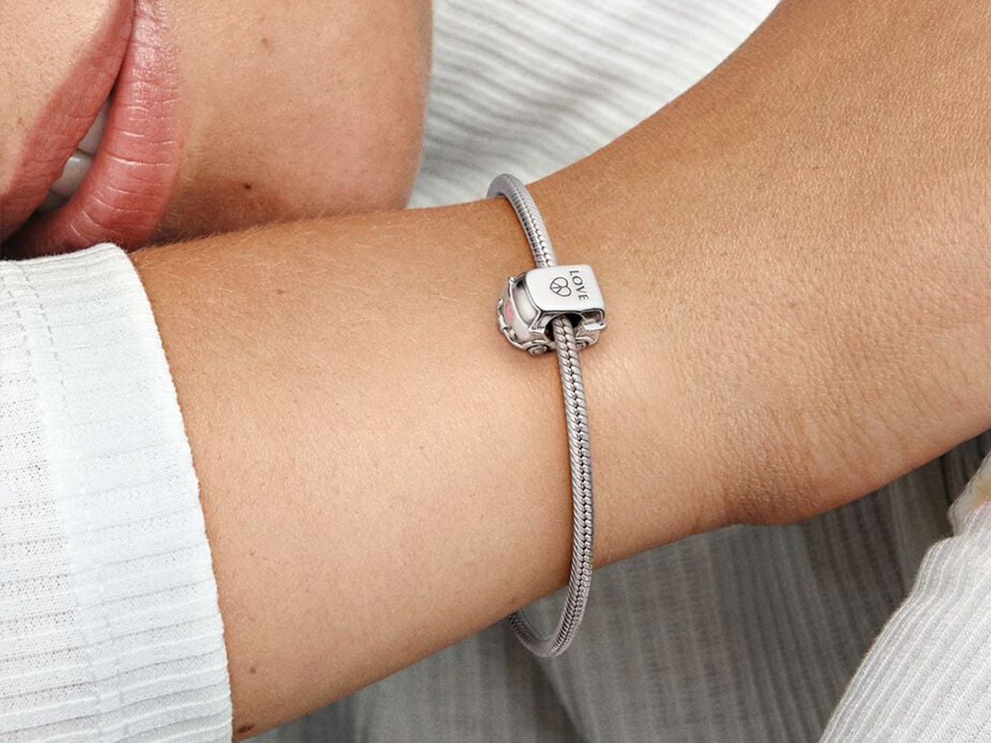 Camping RV Charm