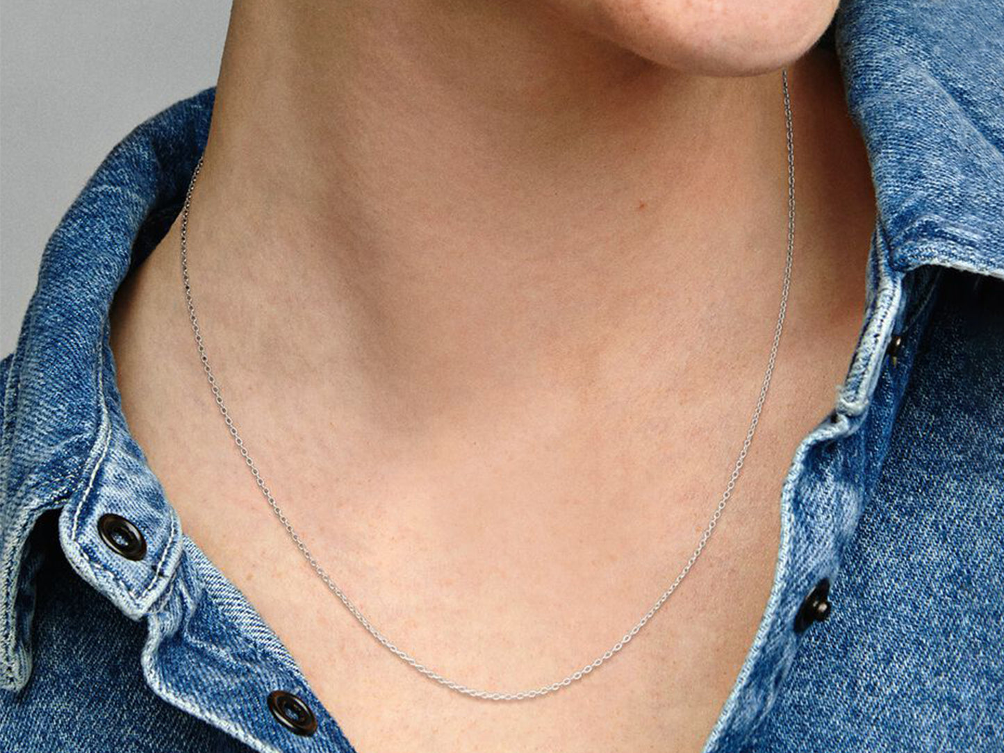 Classic Anchor Chain Necklace