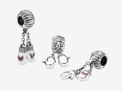 Cozy Glove Delight Charm