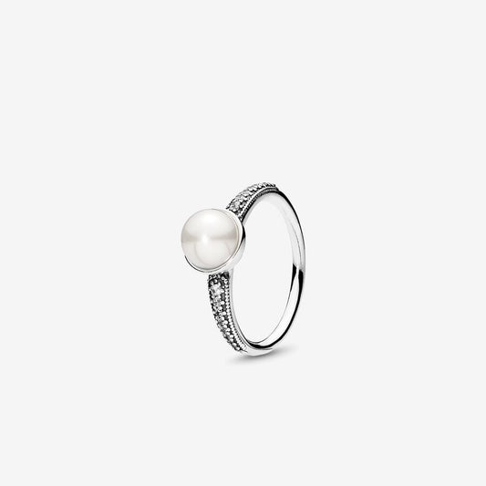 Elegant Beauty Pearl Ring