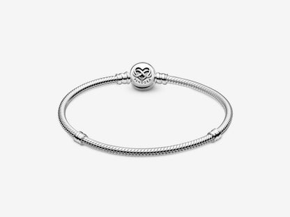 Eternal Heart Clasp Bracelet