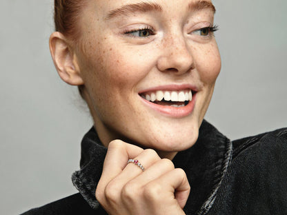 Flame Red Bead Elegance Ring