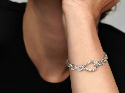 Chunky Infinity Knot Chain Bracelet