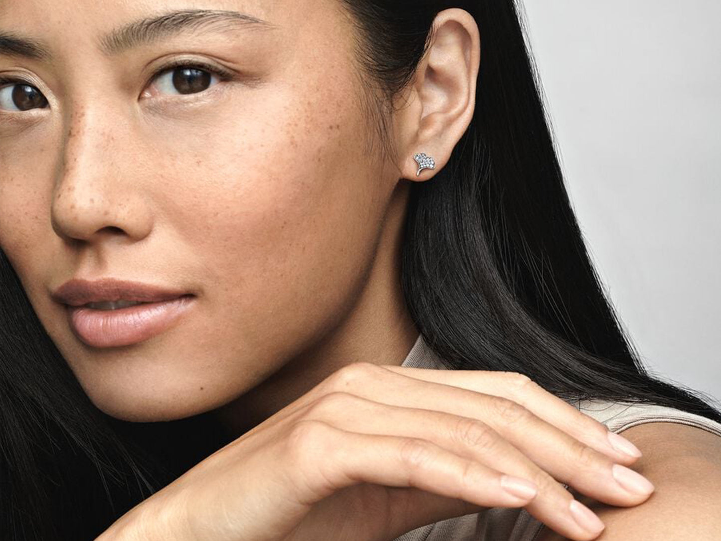 Ginkgo Elegance Stud Earrings