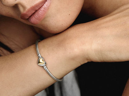 Golden Heart Clasp Bracelet