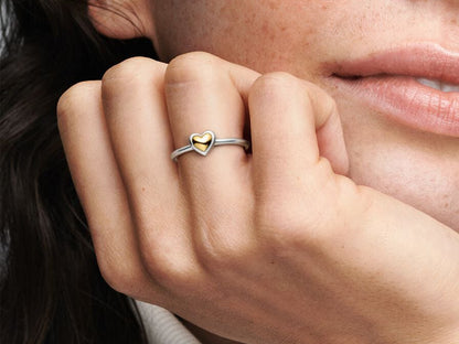 Golden Heart Elegance Ring