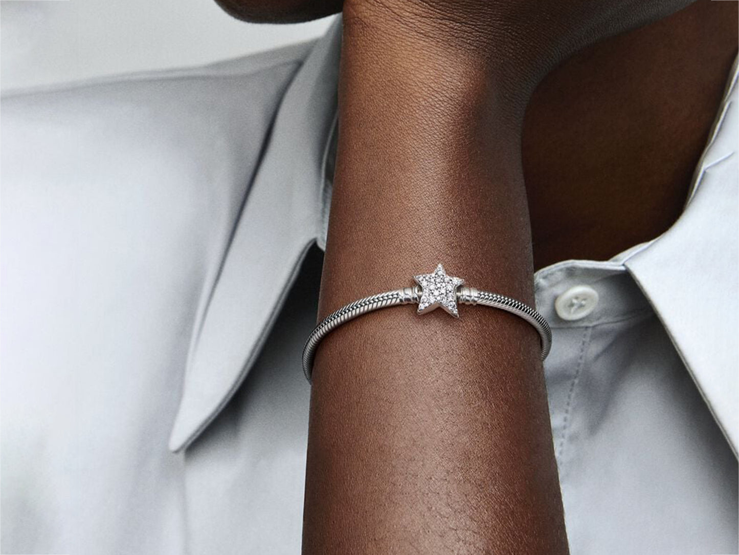 Asymmetric Star Clasp Snake Chain Bracelet