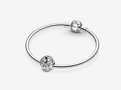 Han Solo & Leia Kiss Charm