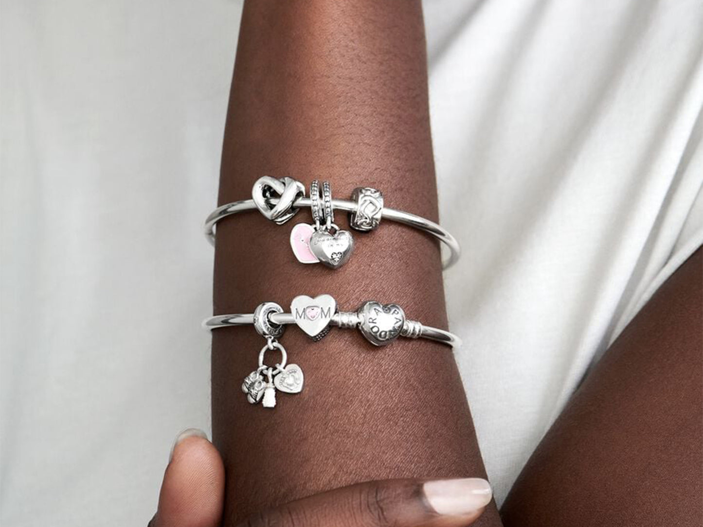 Heart Knot Elegance Charm