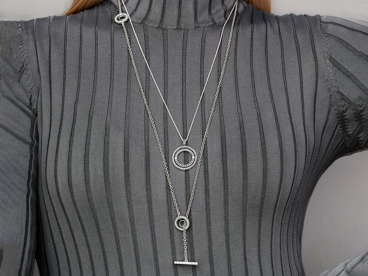 Rotating Medallion Necklace