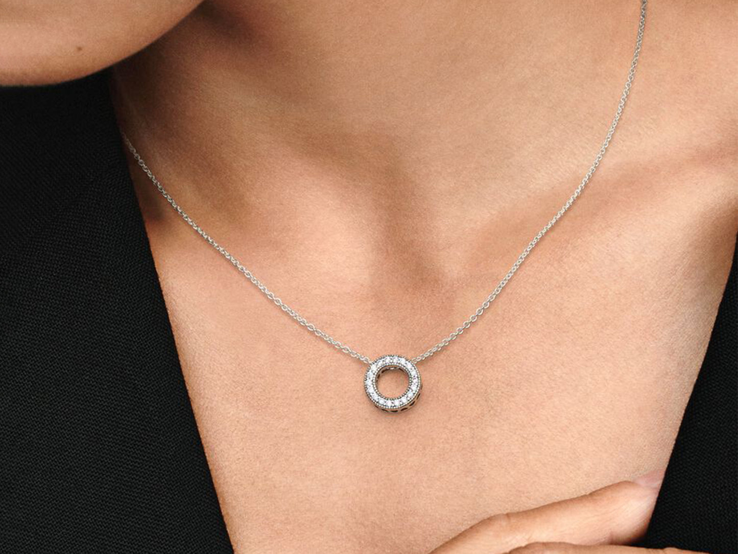 Pavé Circle Collier Necklace