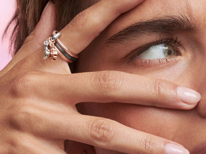 Essence Band Ring
