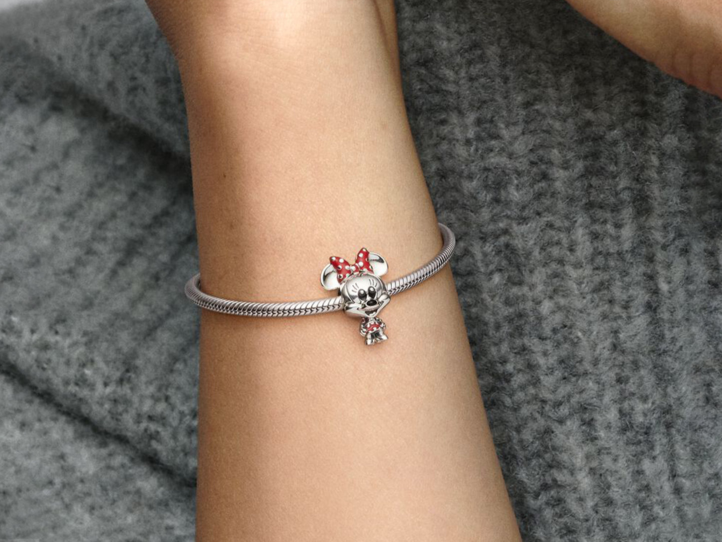 Disney Minnie Mouse Dotted Dress & Bow Charm