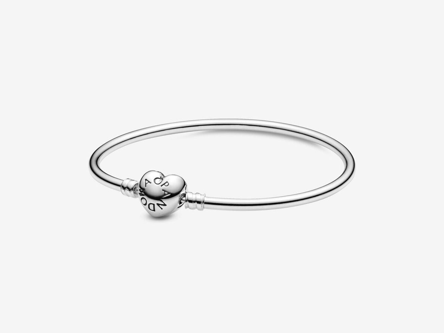 Heart Clasp Bangle