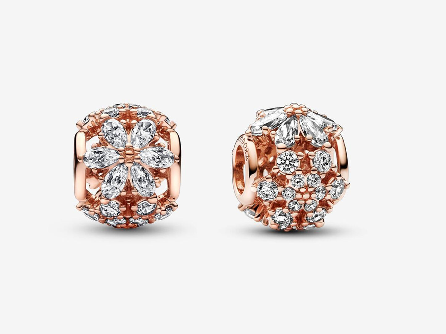 Sparkling Herbarium Cluster Round Charm