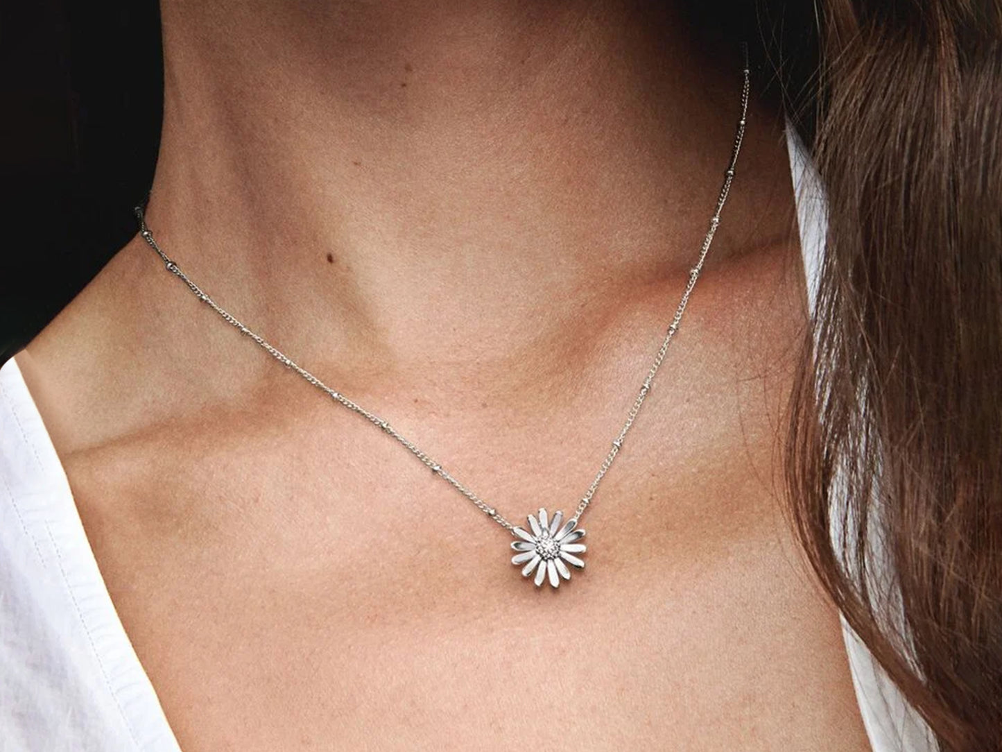 Pavé Daisy Collar Necklace