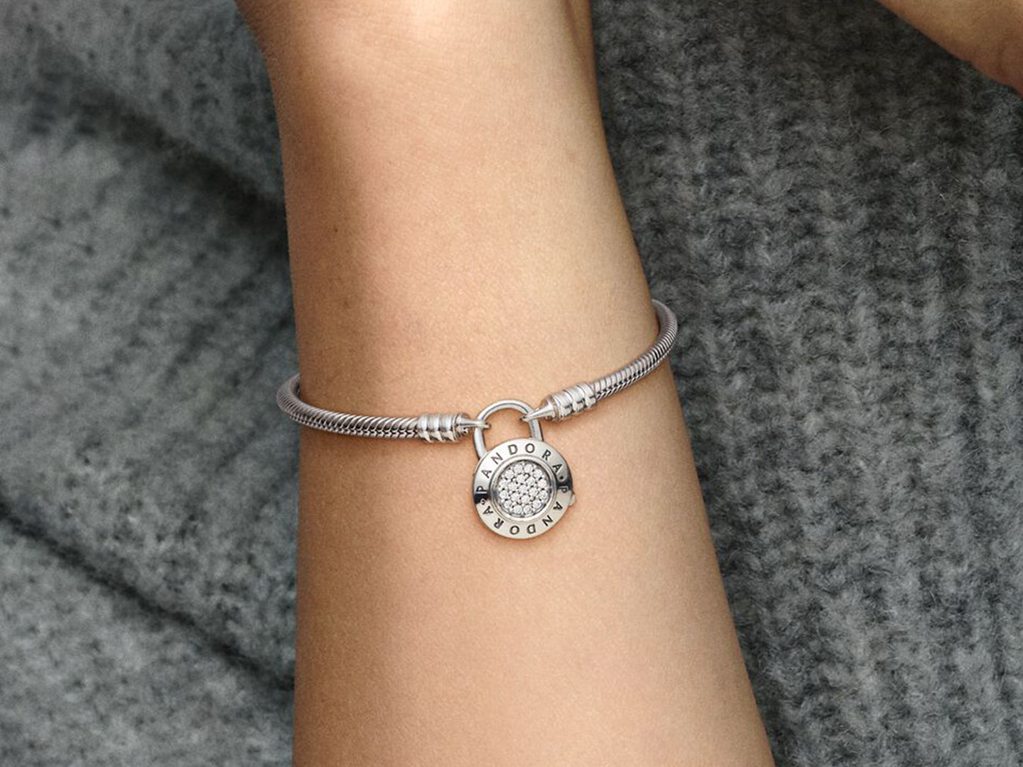 Pave Lock Chain Bracelet