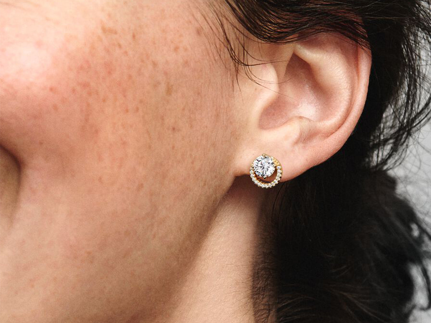 Sparkling Round Halo Stud Earrings