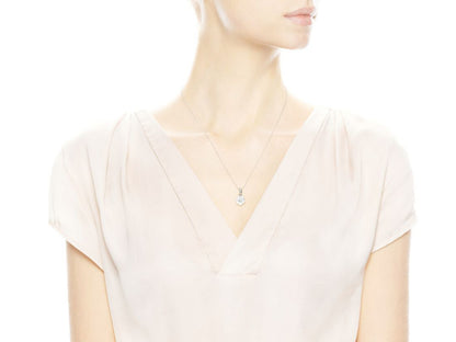 Radiant Floral Pendant