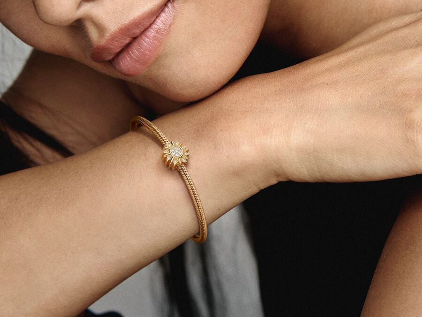 Radiant Sunlight Charm