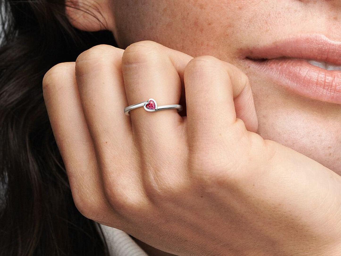 Red Heart Elegance Ring
