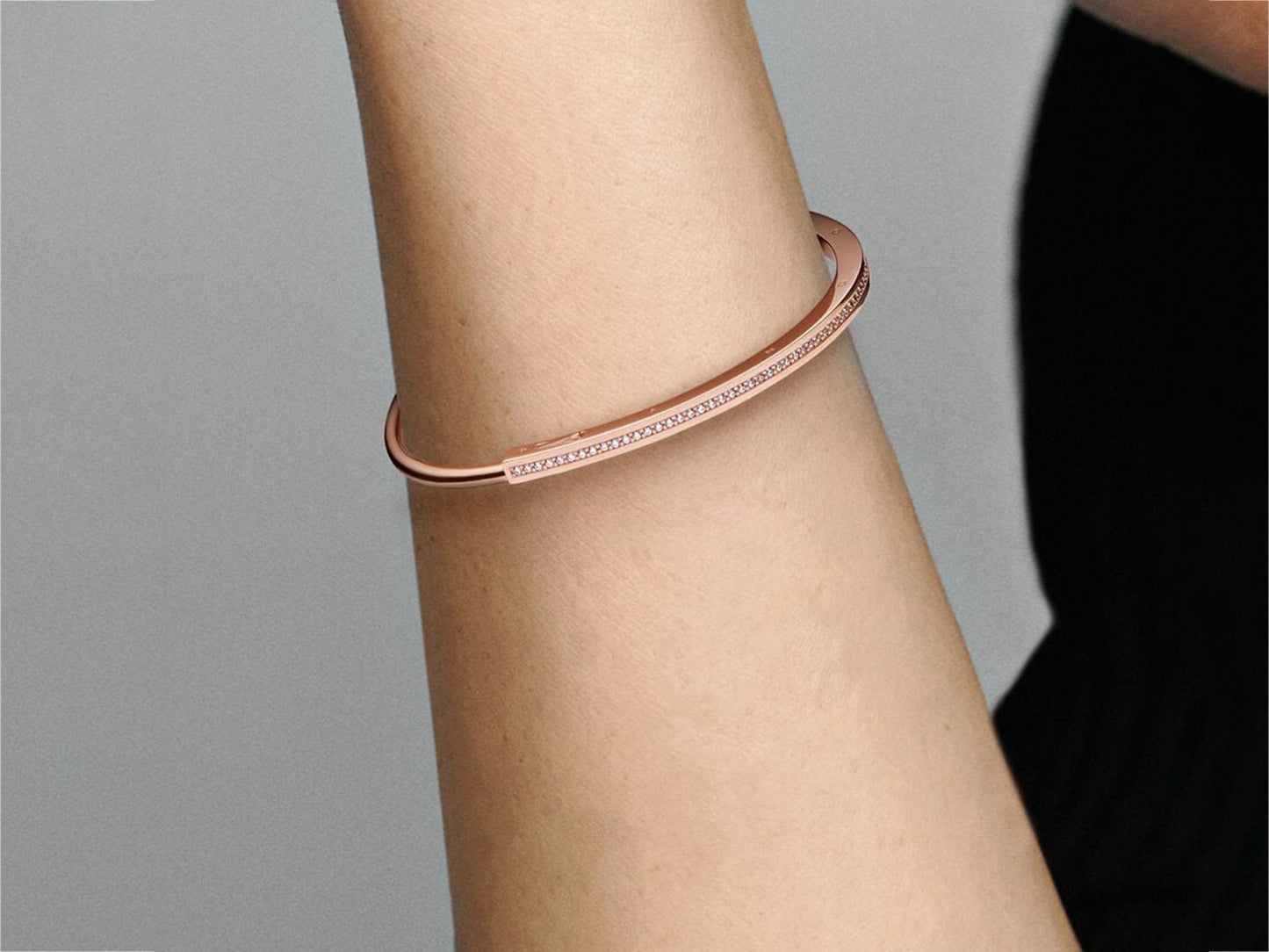 Rose Gold Classic Bangle