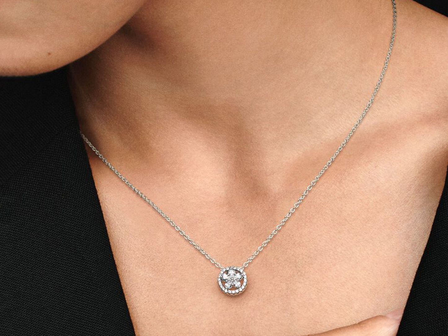 Shimmering Snowflake Necklace