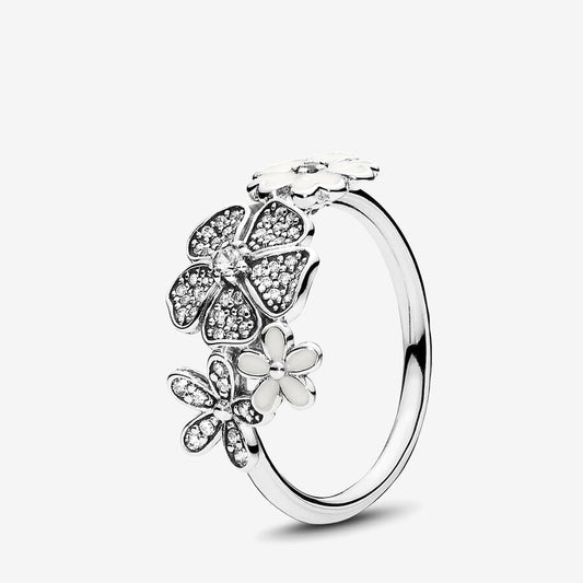 Sparkling Bouquet Ring