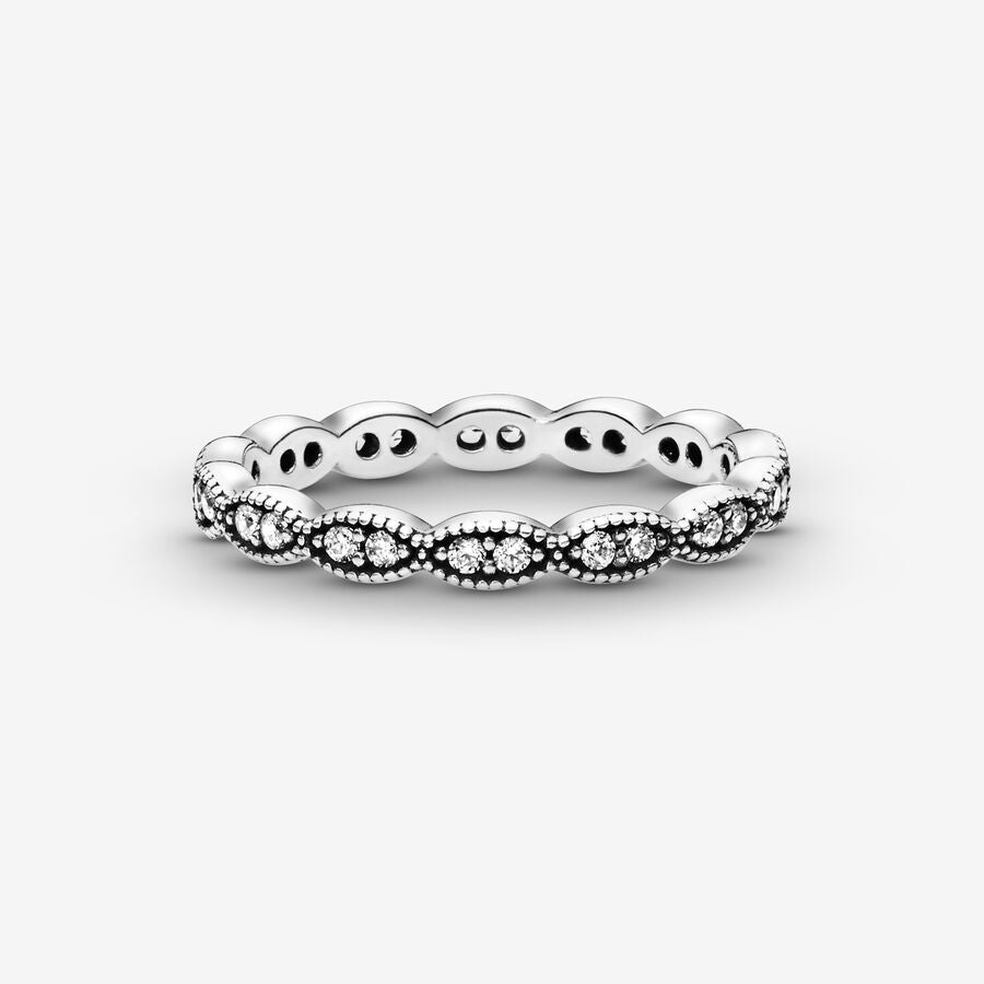 Sparkling Leaf Ring