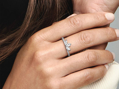 Sparkling Herbarium Cluster Ring
