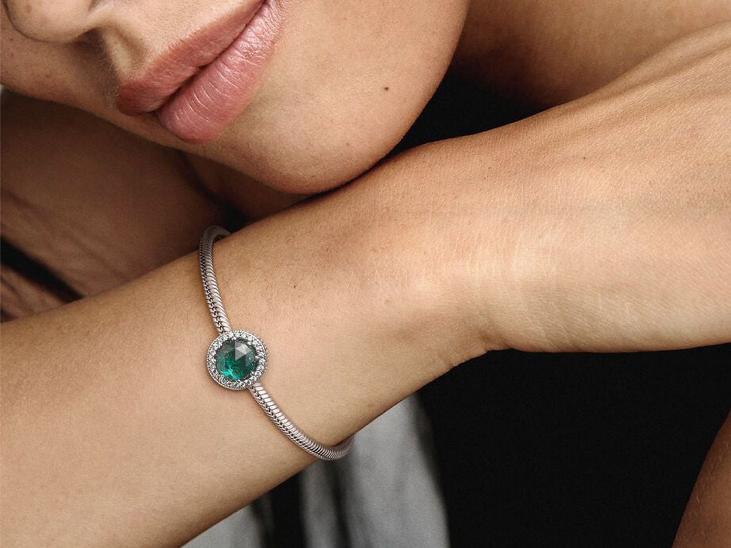 Sparkling Seaweed Green Charm