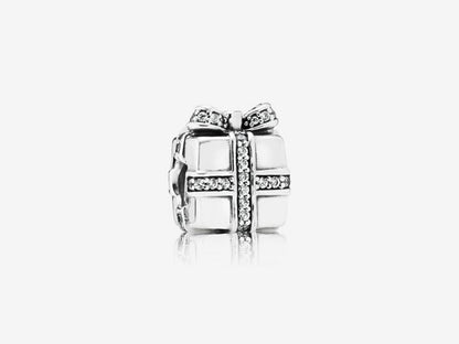 Sparkling Surprise Charm