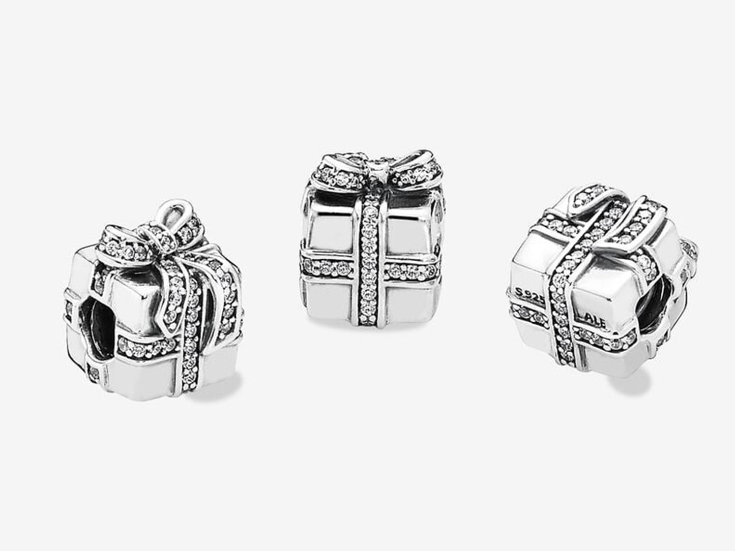 Sparkling Surprise Charm