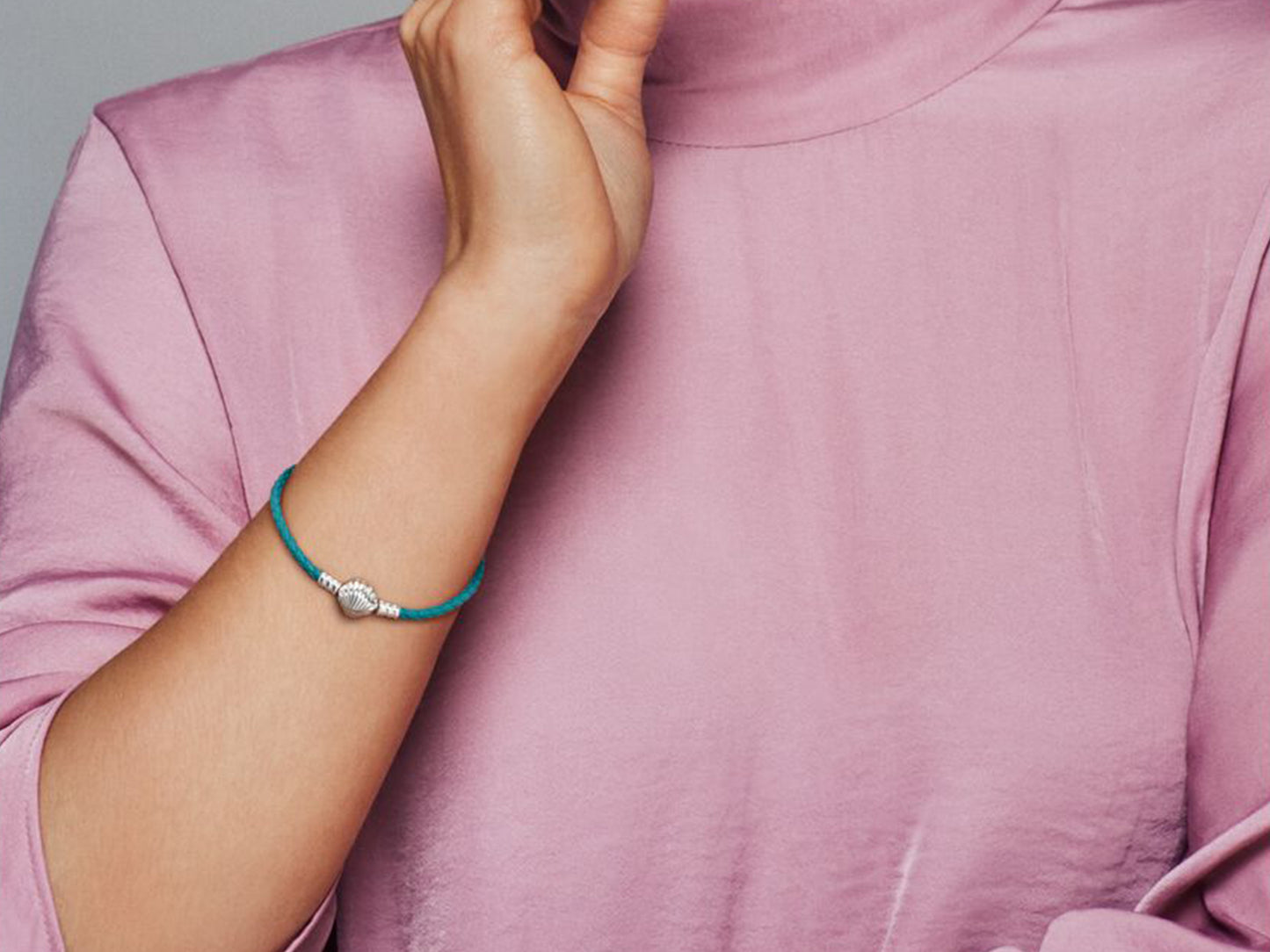 Seashell Clasp Turquoise Braided Leather Bracelet