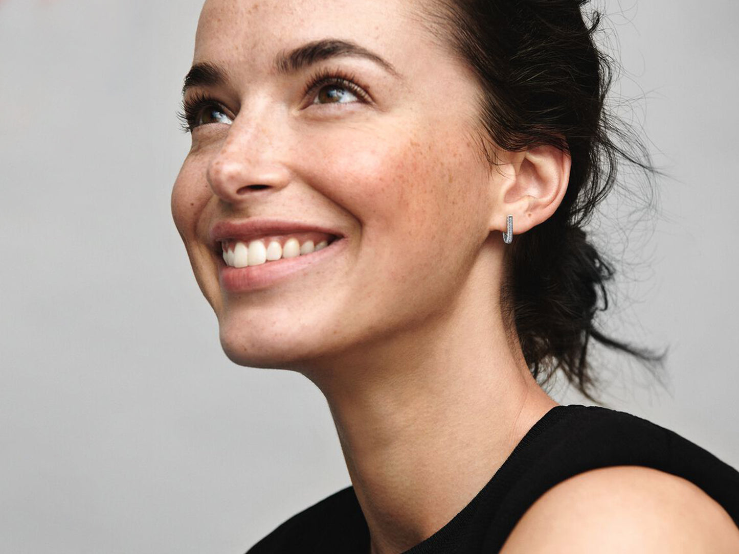 U-shaped Elegant Hoop Earrings