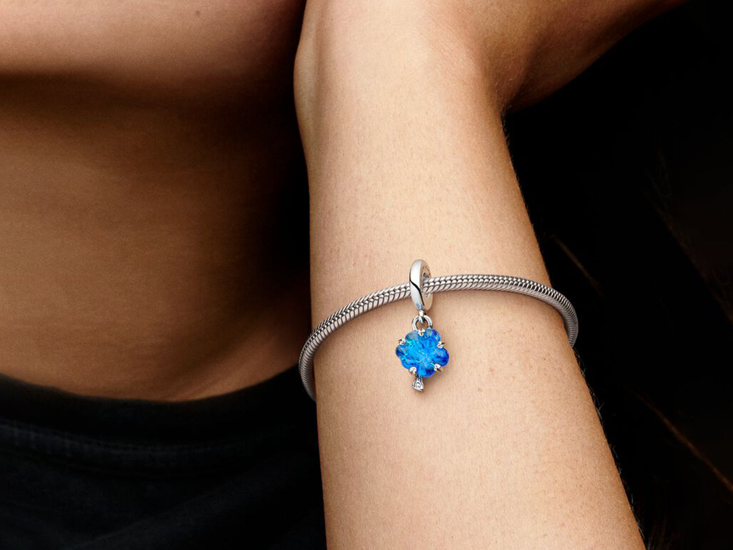 UNICEF Family Bond Blue Murano Glass Charm