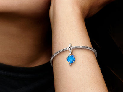 UNICEF Family Bond Blue Murano Glass Charm