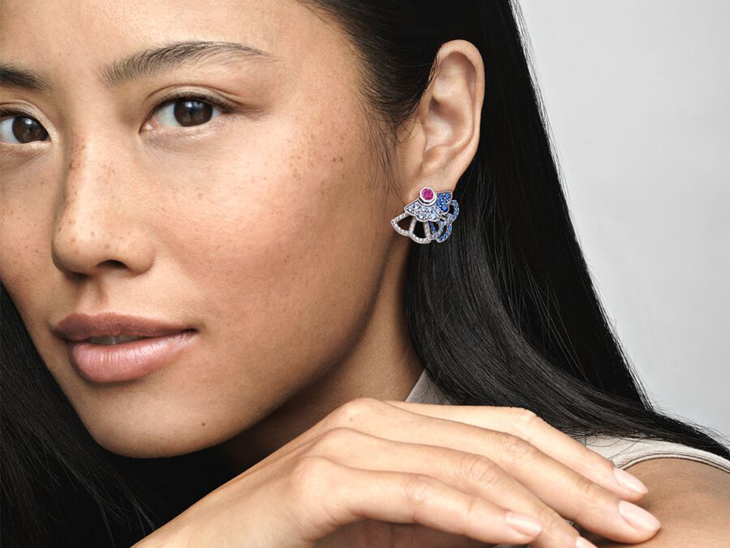 Versatile Hollow Base Earrings