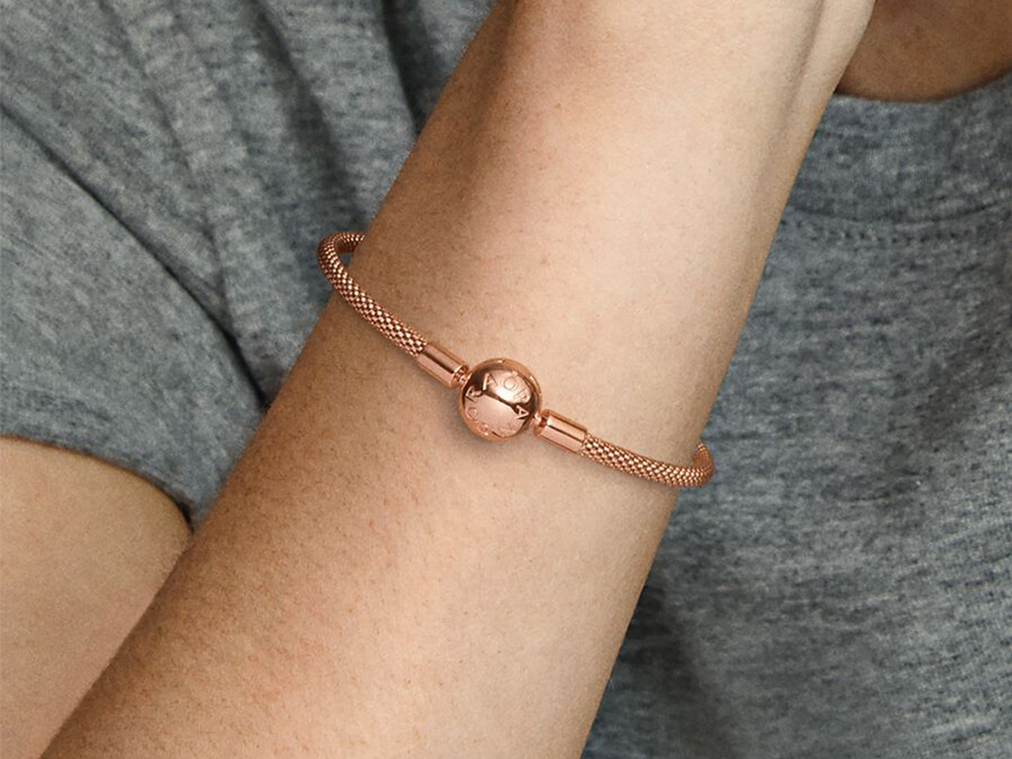 Versatile Weave Design Bracelet