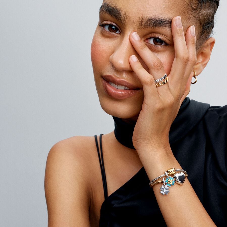 Gold Heart Band Ring
