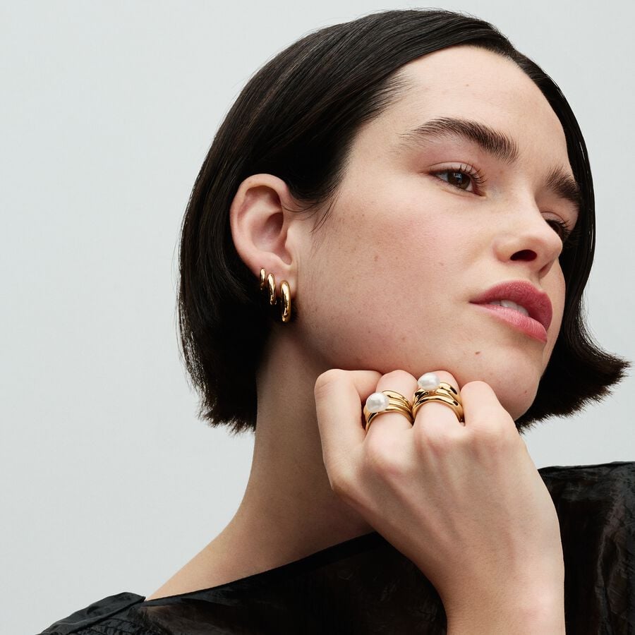 Round Open Gold Hoop Earrings