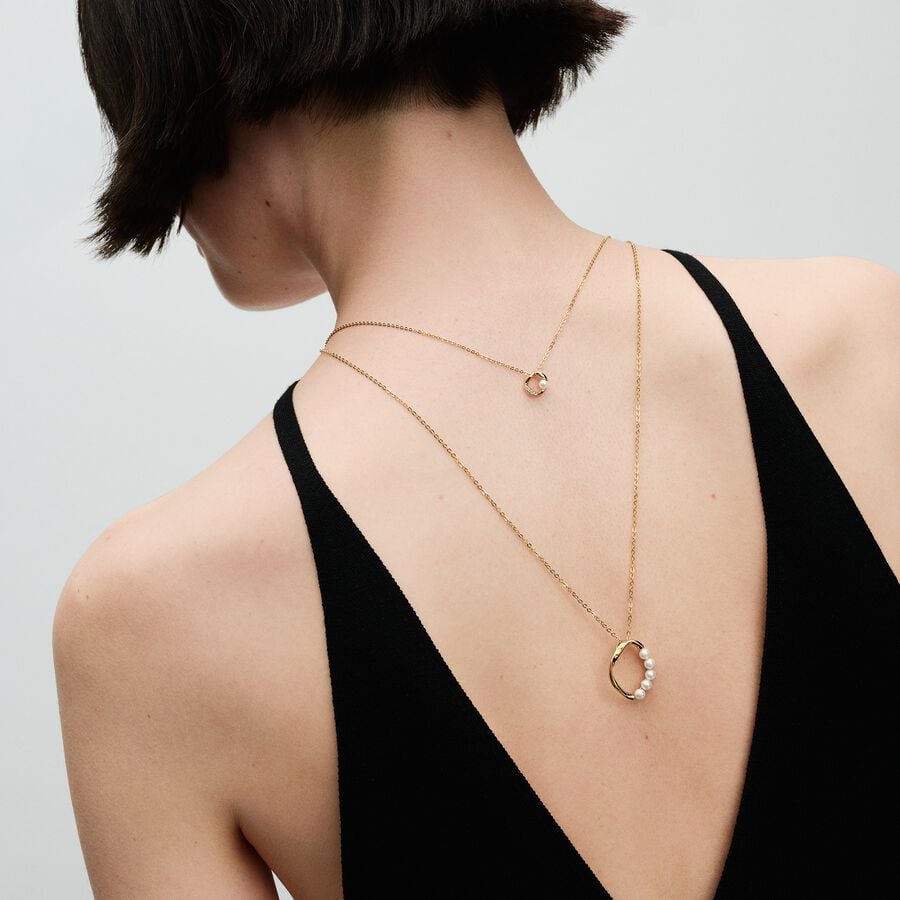 Organically Shaped Circle & Pearls Necklace