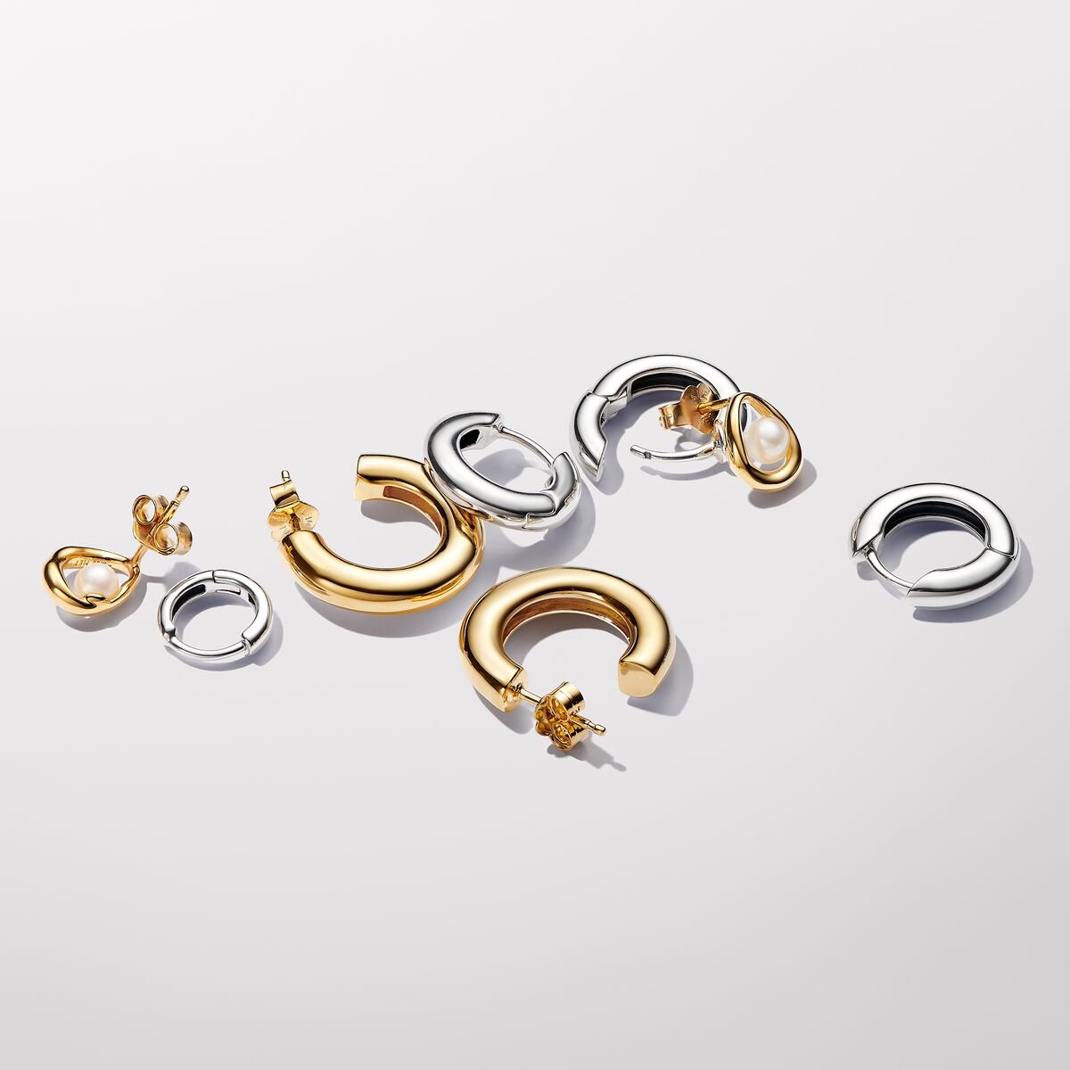 Pearl Oval Stud Earrings