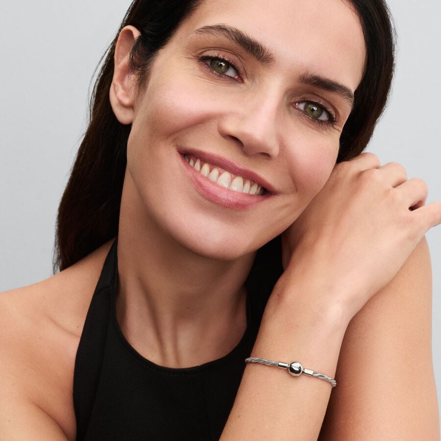 Sterling Silver Round Clasp Bracelet