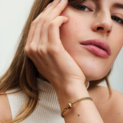 Iconic Barrel Clasp Bracelet